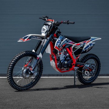 Pitbike Leramotors Killer PRO 300cc H2O 21/18 červená
