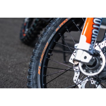 Pitbike Leramotors By Apollo THUNDER 250cc 21/18 Zelená